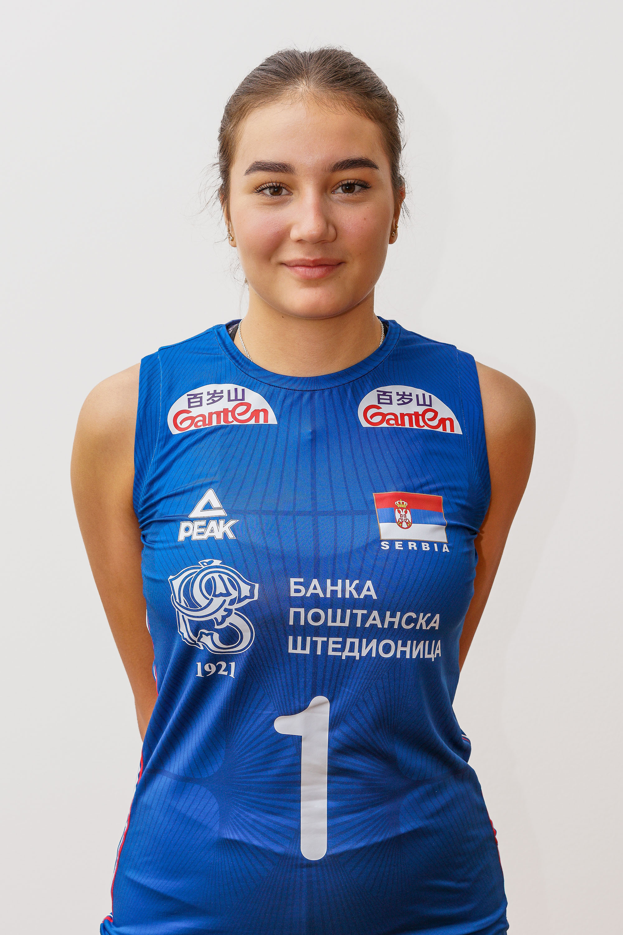Maša Vrcelj