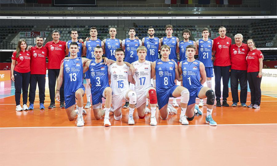 Mlađim seniorima set protv Češke
