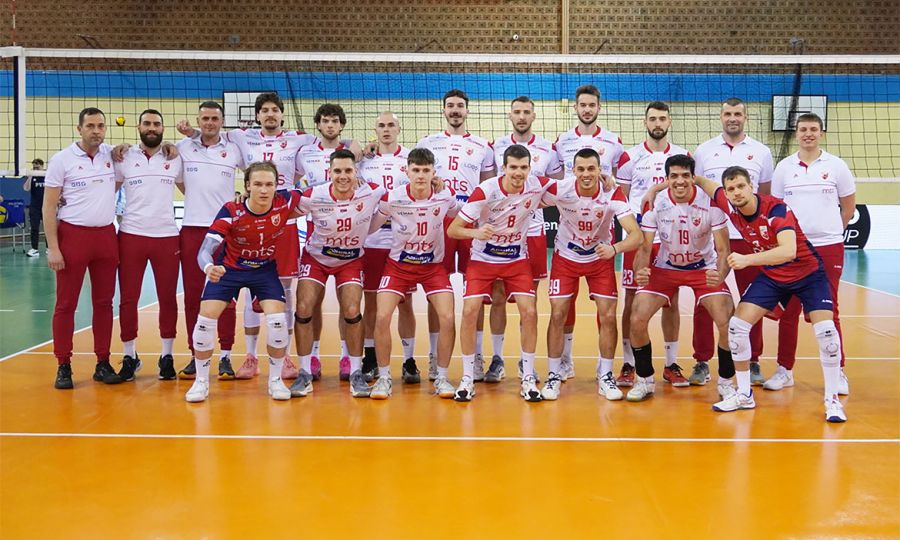 Nemanja Ma&scaron;ulović sa Milanom u četvrtfinalu