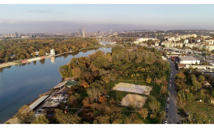 Na Adi Ciganliji u pripremi šest terena za odbojku na pesku